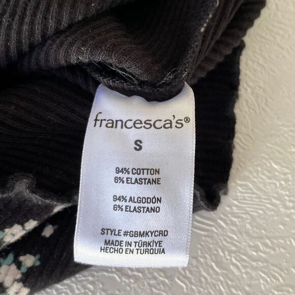 Francesca’s Floral Ribbed Button Front Top – Women’s Small Long Sleeve Stretchy - Picture 6 of 10